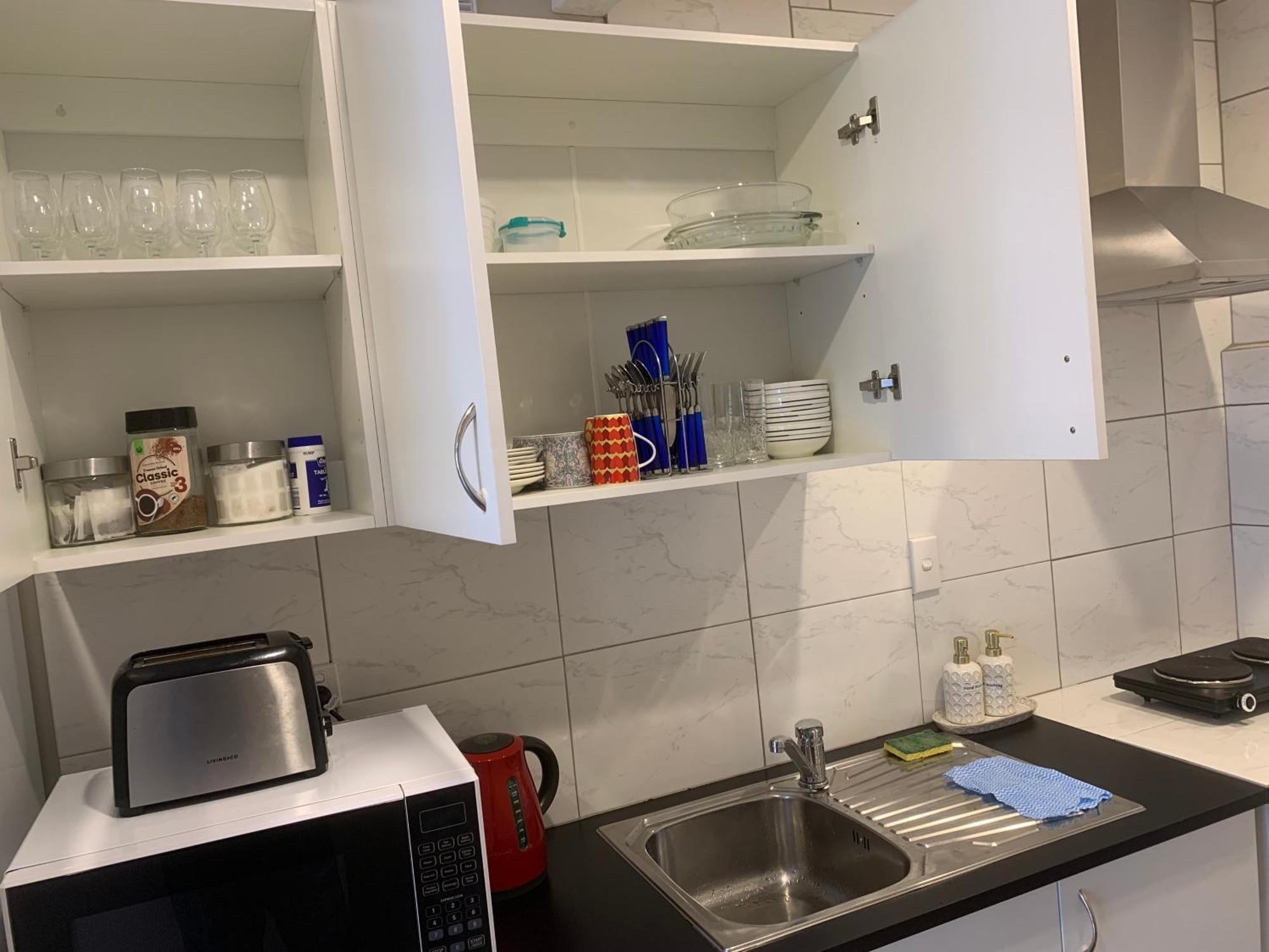 Sunny Holiday Home Уелингтън Екстериор снимка